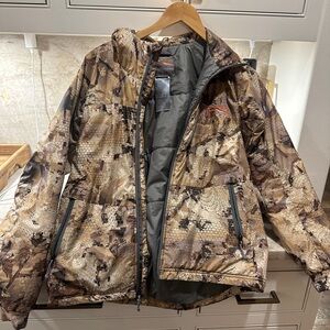 Youth large(14/16) boys  Camouflage Jacket waterfowl out of stock online!